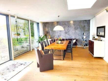 Exklusives Wohnerlebnis mit Garten, Pool, Keller und Garage