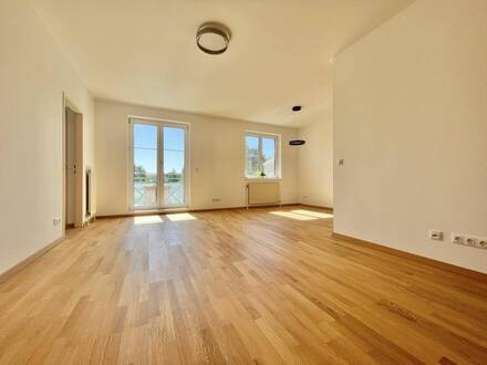 Großzügige 4 Zimmerwohnung mit Balkon in zentraler Lage