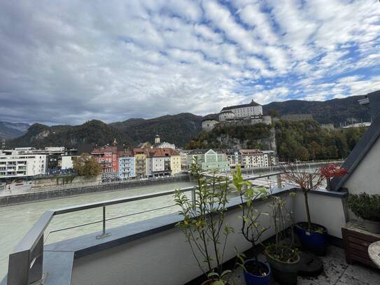 3-Zimmer-Dachgeschosswohnung am Inn mit Festungsblick