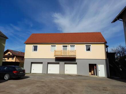 Anlegerwohnung! Modern ausgestattetes Apartment Top 13 (S) mit KFZ Abstellplatz - Netto Hauptmietzins € 527,-