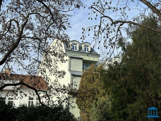 Bahnhofsnahes Büro auf zwei Etagen mit Balkon und bis zu zwei Tiefgaragenparkplätzen