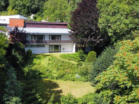 Architektenhaus in absoluter Bestlage mit traumhaftem Fernblick zu verkaufen