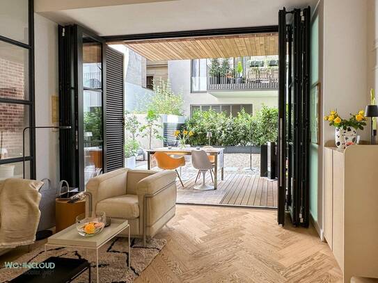 EXKLUSIVES TOWNHOUSE: INSIDE OUT - OUTSIDE IN