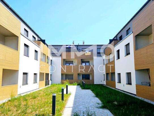 Anlegerwohnung: Vermietet Garconniere mit Einbauküche - Loggia mit Blick in den ruhigen Innenhof