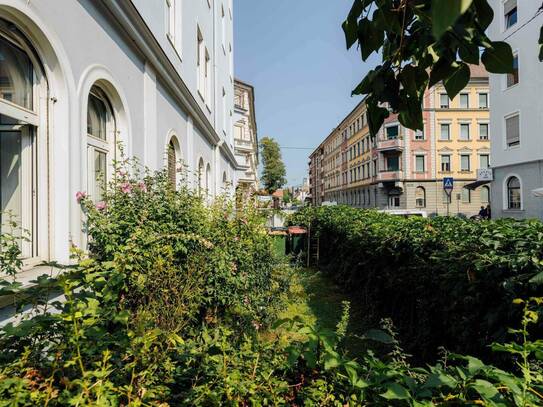 8020 - Altbau-Liebhaber aufgepasst! Wer haucht dieser Altbauwohnung neues Leben ein?