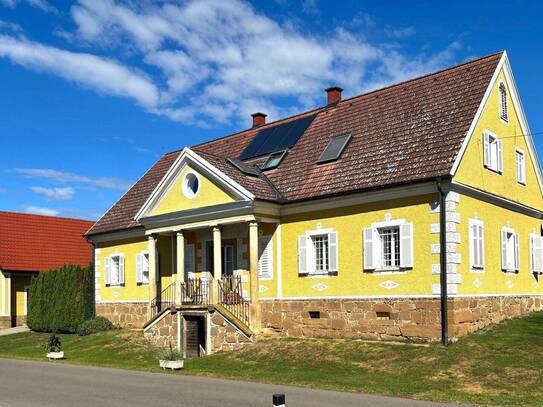 Herrschaftliches, top saniertes 280m² Bauernhaus im Erzherzog-Johann Baustil mit Gutshofcharakter, großem Innenhof, Gar…