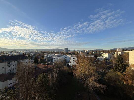 Graz – St. Peter: Dachterrassen-Wohnung mit einem traumhaften Blick über Graz