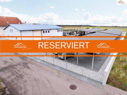 Gewerbehalle mit Nebenräumen und Lager