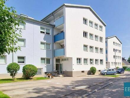 Familienwohnung im 2. OG mit Loggia