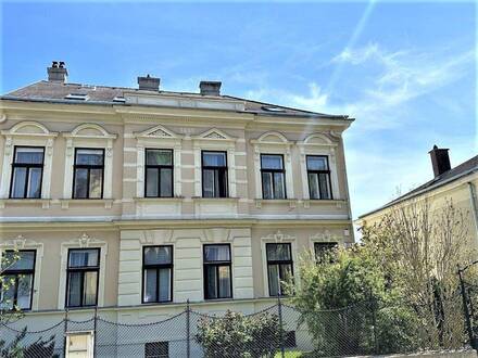 DACHGESCHOSS, klimatisiertes 68 m2 Büro - Kanzlei mit 14 m2 Terrasse, 3 Zimmer, Extraküche, Dr. Ludwig-Rieger-Straße