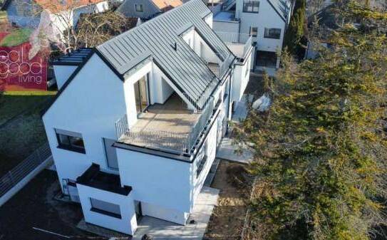 Schlüsselfertig: Moderne traumhafte Doppelhaushälfte in Lobau-Nähe