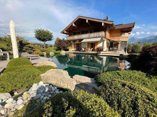 FASZINIERENDES CHALET mit Fernblick / VELDEN AM WÖRTHERSEE