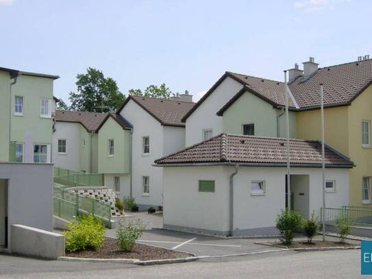 2-Zimmerwohnung im 1.OG mit Balkon