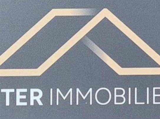 Karosseriewerkstätte mit Autohandel und zwei separaten Wohnungen