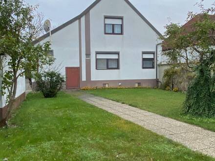 Einfamilienhaus in ruhiger Lage, zum Schnäppchenpreis!!