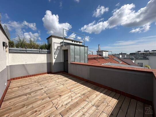 Loftartige Dachgeschoßwohnung mit großzügiger Dachterrasse | Bezugsbereit | PROVISIONSFREI