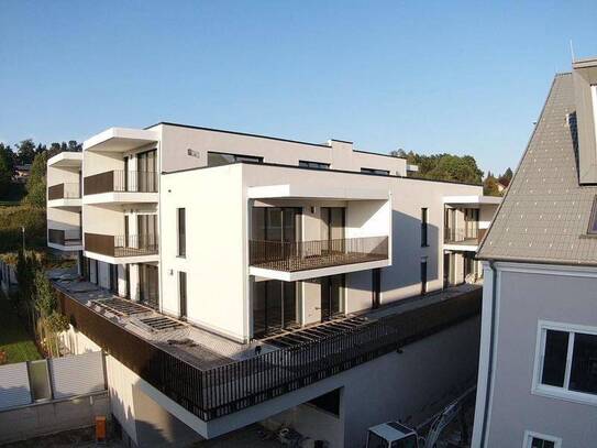 Geräumige, moderne Neubauwohnung mit Balkon - Top 11