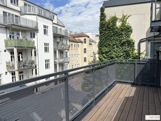 Grünruhelage nahe Belvedere! Luxuriöse 3-Zimmer-Erstbezug-Dachgeschoss-Wohnung mit zwei Balkonen in historischem Gebäude