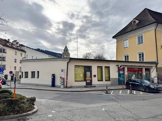 Vielseitige Gewerbefläche in zentraler Lage in Hall