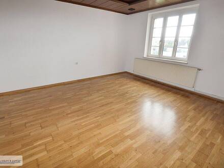 UNBEFRISTETE 89M² GROßE 3-ZIMMER-WOHNUNG