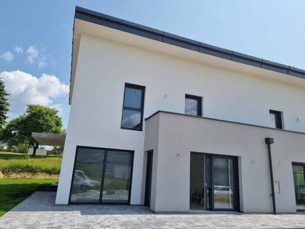 Neubau! Moderne Doppelhaushälfte mit behaglichem Wohnklima in Köflach-Pichling / Belagsfertig!