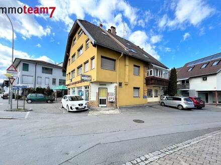 Preiswerte, große 3-Zimmerwohnung auf zwei Etagen