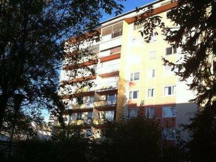 Moderne Stadtwohnung mit Charme: 83m², 7. Stock, 15m² Loggia in Klagenfurt am Ring