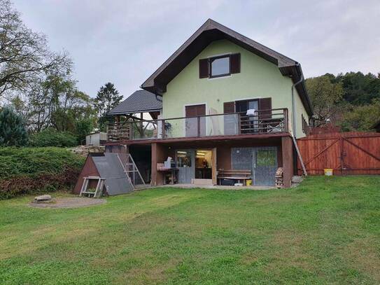 RESERVIERT! Optimales Einfamilienhaus, großes Grundstück mit 2.633 m²!