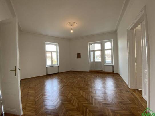 TRAUMHAFTE 4,5 ZIMMER-WOHNUNG AM AUGARTEN *ERSTBEZUG NACH SANIERUNG*