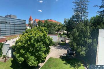 Beim STADTPARK! Vielseitiges STADTHAUS mit GARTENANLAGE!