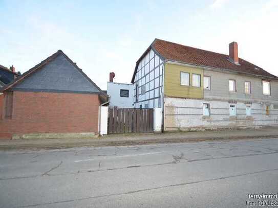 Sanierungsbedürftiges Wohnhaus in Lehre / Boimsdorf