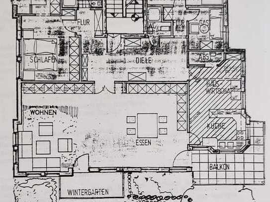 Geschmackvolle 4-Raum-Hochparterre-Wohnung mit geh. Innenausstattung mit EBK in Kempten (Allgäu)