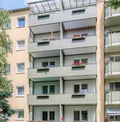 Wohnen im Grünen, traumhafte 2-Zimmer-Wohnung mit Balkon!