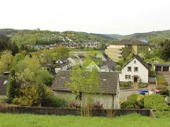 Sonnen-Baugrundstück in ruhiger Hanglage von Werdohl zu verkaufen!