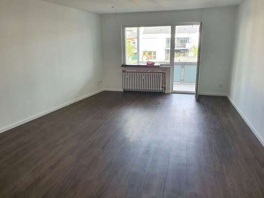 3-Zimmer-Wohnung ca. 70m² mit Balkon in Köln-Flittard