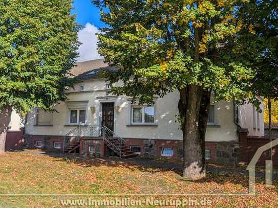 Bauernhaus mit Scheune in Bechlin