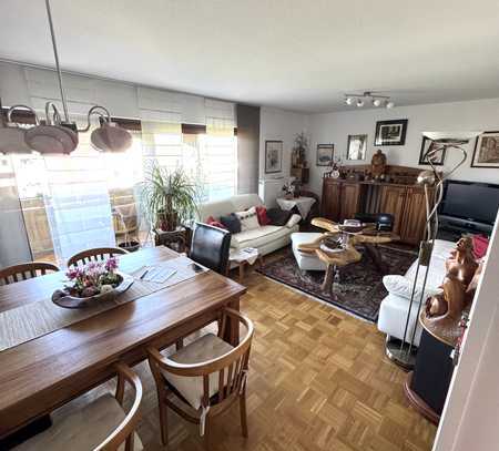 Geräumige 2 Zimmer Wohnung mit großem Balkon