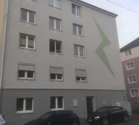 *** geräumige 4 Zim Wohnung nähe Barmer Anlage ***