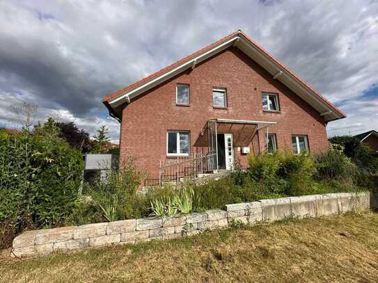 Doppelhaushälfte in Bad Emstal auf energetisch neuestem Stand