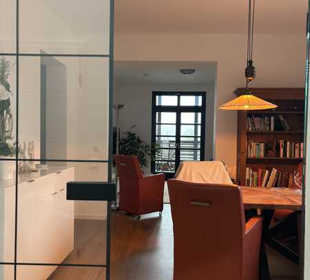 stilvolle 4-Zimmer-Wohnung mit geh. Innenausstattung