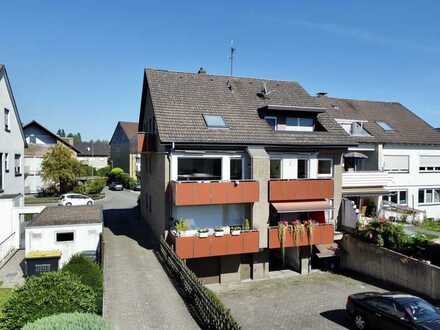 Gemütliche Dachgeschosswohnung mit Balkon im beliebten Schildesche