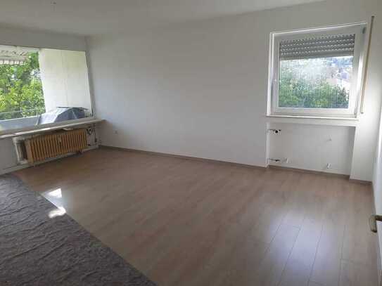 Kurzzeitmiete für 6 Monate ab 01.08. - 4 Zimmer Wohnung