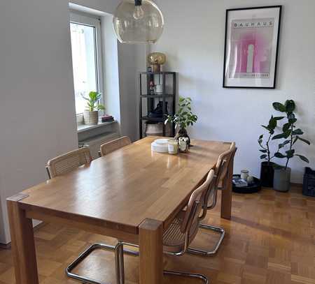 Helle 3-Raum-Maisonette-Wohnung in Frankfurt am Main