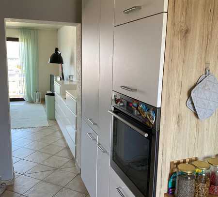 Traumhaftes 1-Zimmer-Appartement mit 2 Balkonen & EBK in Sankt Sebastian (Bei Koblenz)