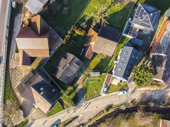 Großzügiges, bebaubares Grundst. Gebäude- u. Landwirtschaftsfl. mit ehem. Gehöft in 79211 Denzlingen