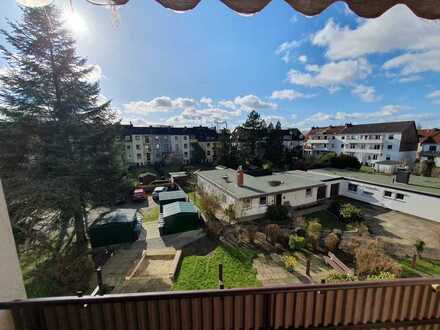 Erstbezug nach Kernsanierung - helle 3-Zi. Whg m. Sonnenloggia u. neuer EBK