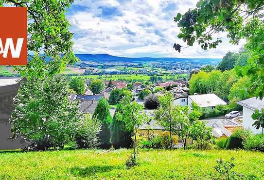 HAUS-WALD-STADT: GELNHAUSENS VIELLEICHT SCHÖNSTER PLATZ ZUM WOHNEN! 2-FH mit Fernblick & Top Preis!