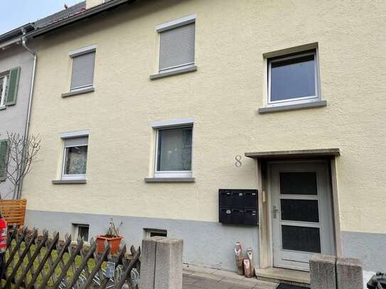 Vollständig renovierte 3-Zimmer-Wohnung mit EBK in Esslingen am Neckar