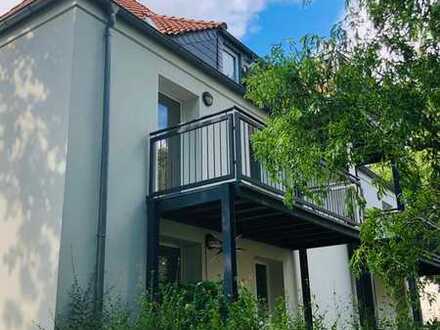 *2 Raumwohnung mit Balkon* Renoviert!