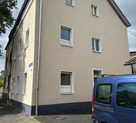 2- Zimmer Altbauwohnung in Köln- Höhenhaus